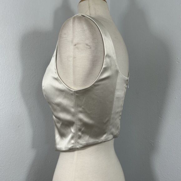 Aritzia‎ Ten By Babaton Crop Top Womens XS Satin Silver Square Neck Minimalist - Picture 2 of 8